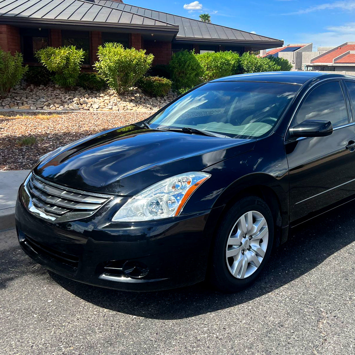 Ronnin - Fits 2010-2012 Nissan Altima Sedan Factory Replacement Halogen Headlights Assembly Pair | Chrome | Driver Side