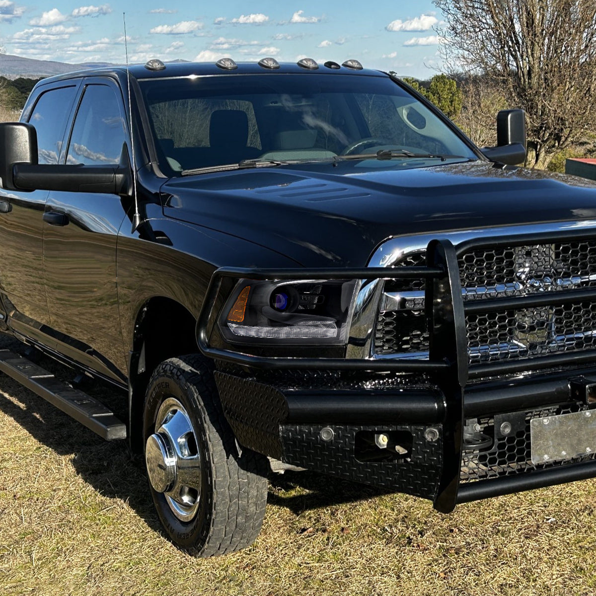 Ronnin - Fits 2013-2018 Ram 1500 2500 3500 2019-2024 Ram 1500 Classic Factory Upgraded Replacement Projector Headlights Amber Running Lights Assembly Pair | Black