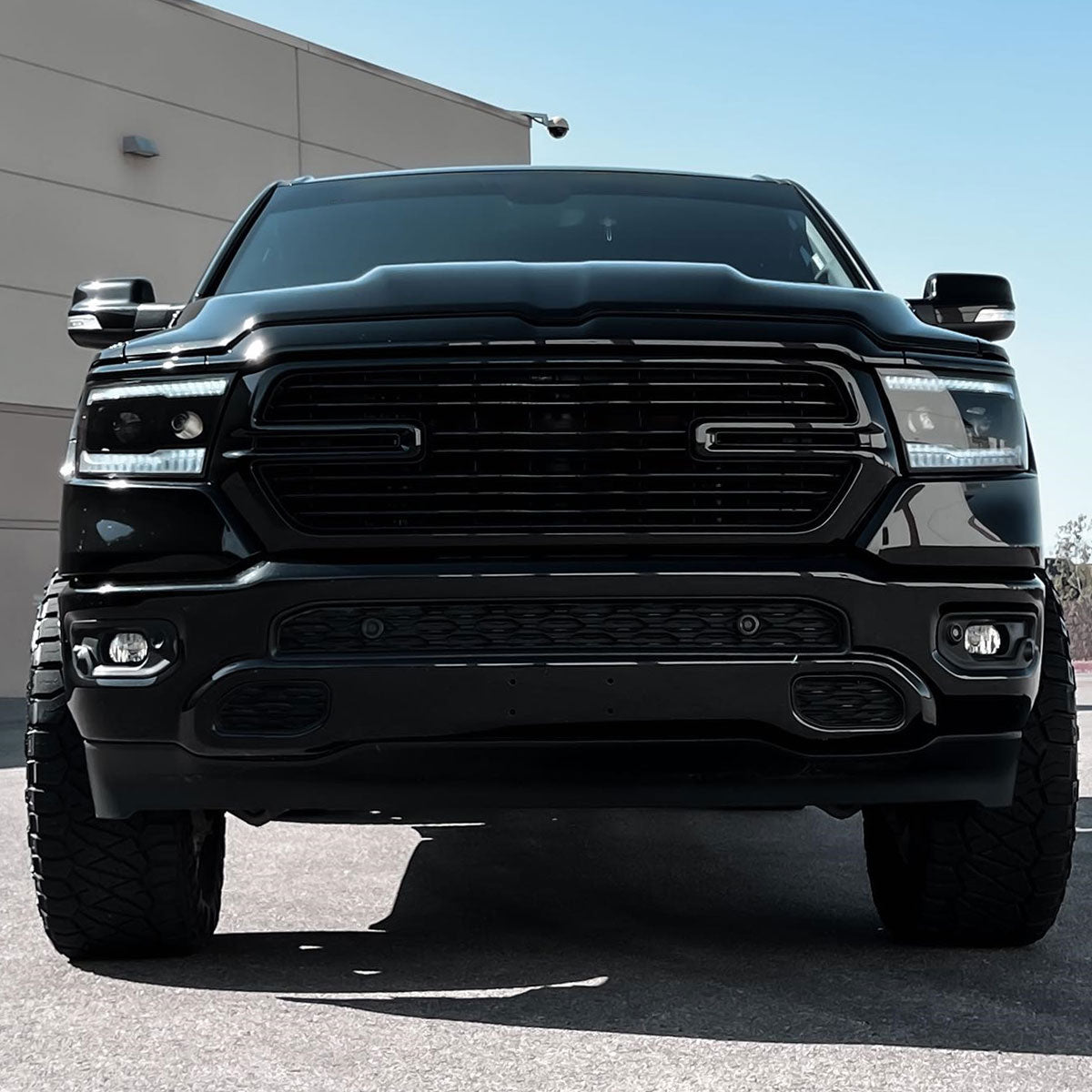 Ronnin - Fits 2019-2024 Ram 1500 Halogen Dual Projector Headlights LED Switchback Sequential Turn Signal + Animated Startup Effect Assembly Pair | Black Smoke