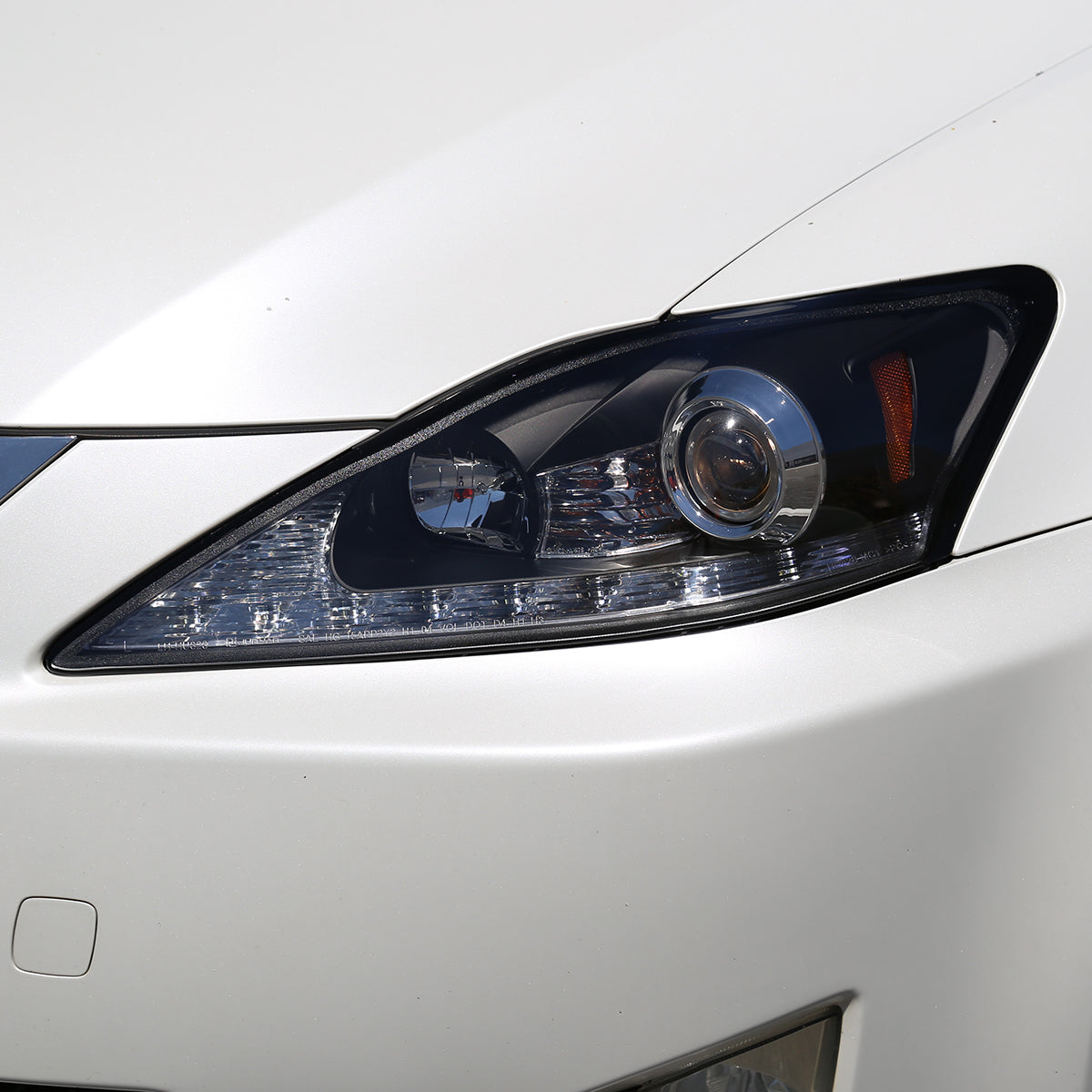 Ronnin - Fits 2006-2010 Lexus IS250 IS350 Upgrade LED Switchback Sequential Turn Signals Projector Halogen Headlights Assembly Pair | Black