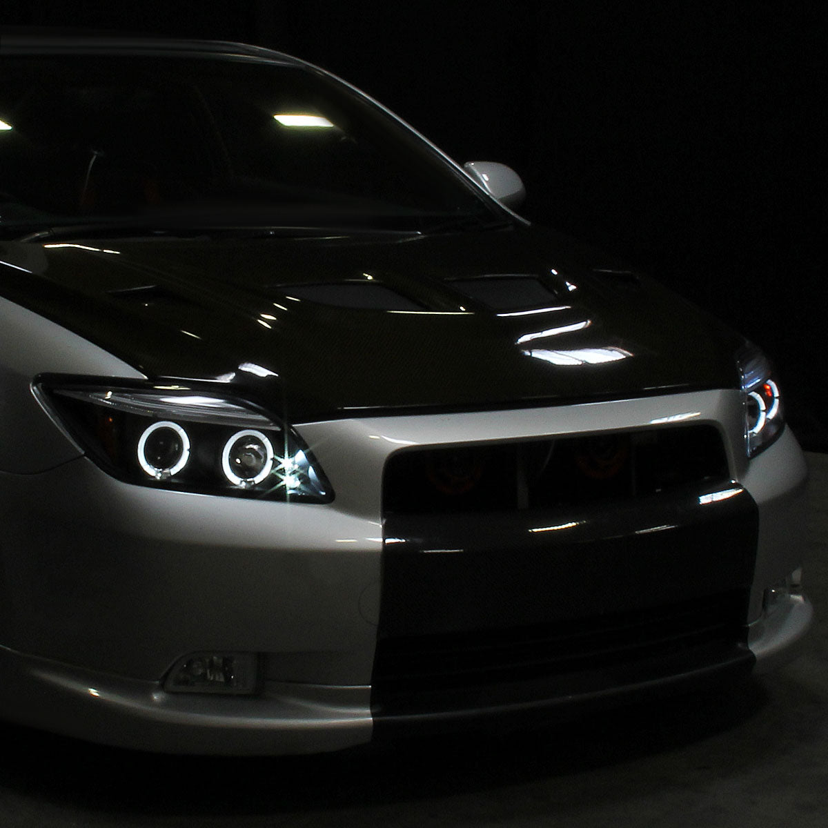 Ronnin - Fits 2005-2010 Scion tC LED Halo Rims Projector Headlights Upgrade Assembly Pair | Black