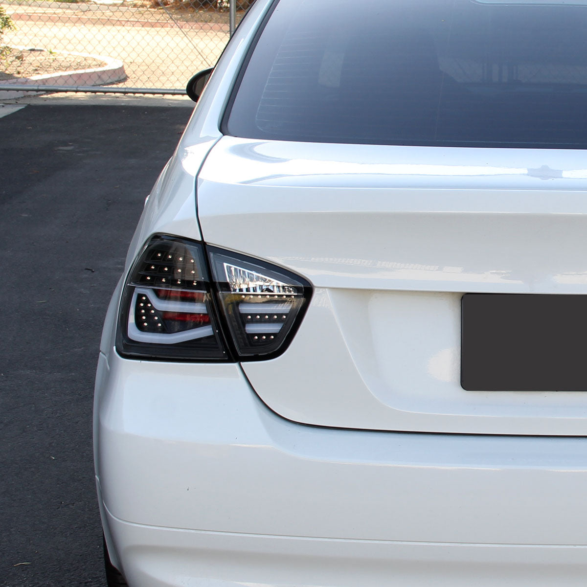 Ronnin - Fits 2006-2008 BMW E90 3-Series 325i 328i 330i Upgraded Replacement Full LED Driving Lights Tail Lamps Assembly Pair | Black