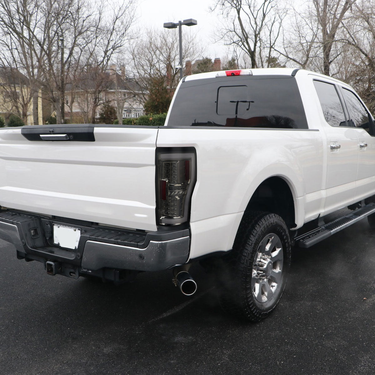 Ronnin - Fits 2017-2019 Ford F250 F350 F450 F550 Super Duty Upgraded Full LED Tail Lights Integrated Brake + Turn Signal Assembly Pair | Smoke