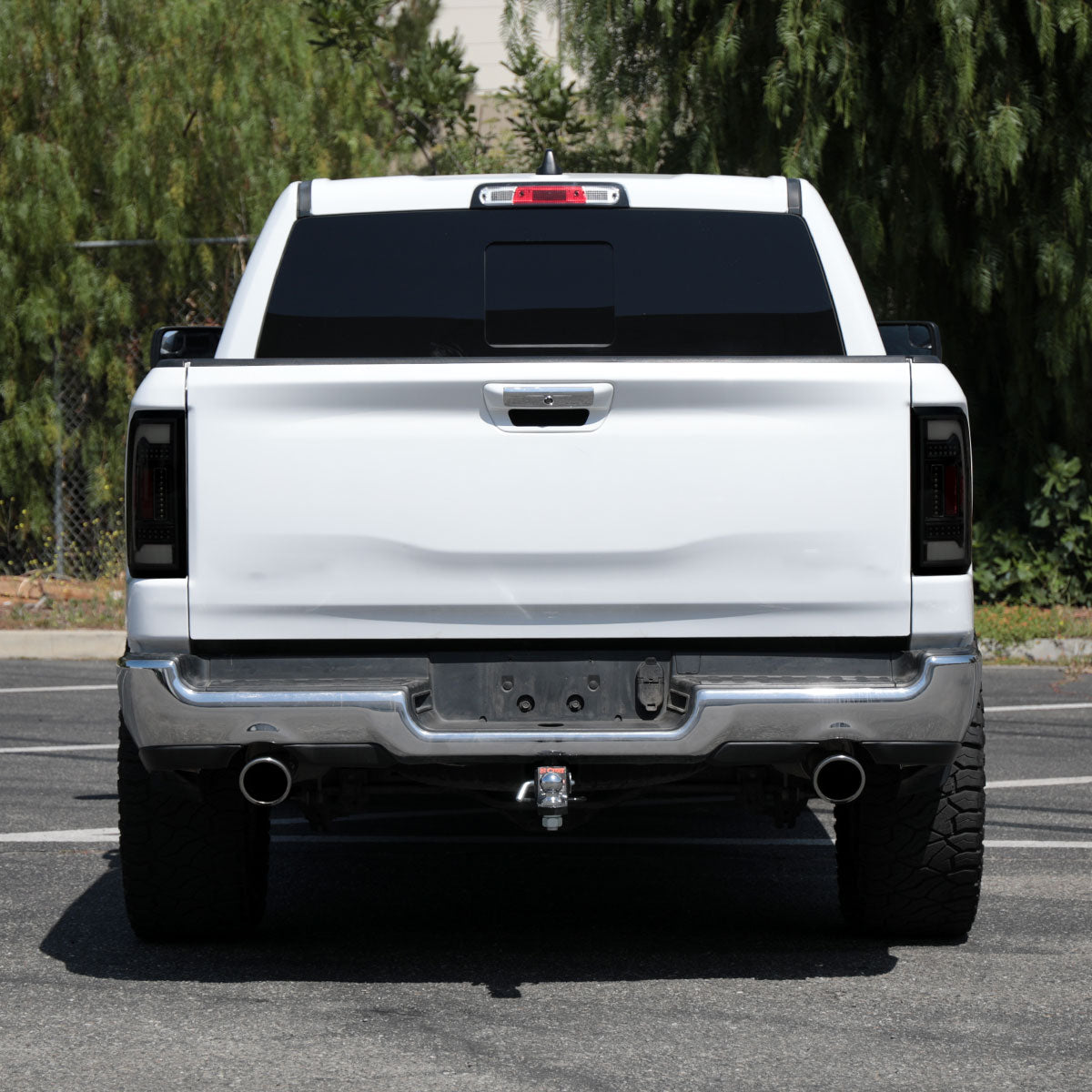 Ronnin - Fits 2019-2024 Ram 1500 Upgraded Full LED Tail Lights Integrated LED Brake and Turn Signal Lamps Replacement Pair | Black Smoke | White Tube