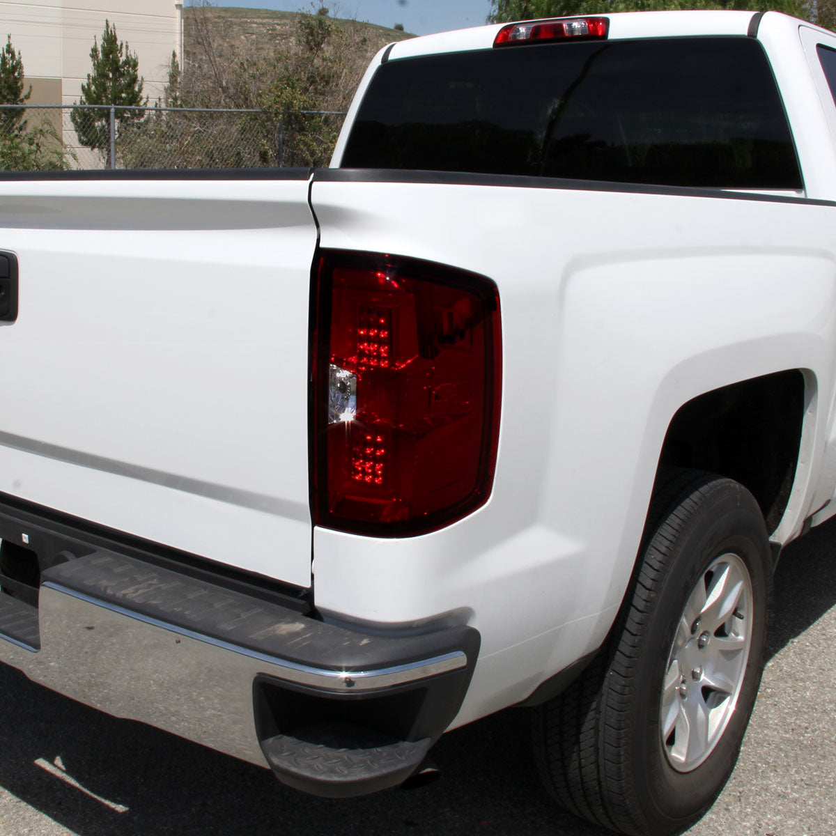 Ronnin - Fits 2014-2018 Silverado 1500 2500HD 3500HD | 2015-2019 Sierra 3500HD LED Tail Lights Integrated Brake and Turn Signal Lamps Replacement Assembly Pair | Smoky Red