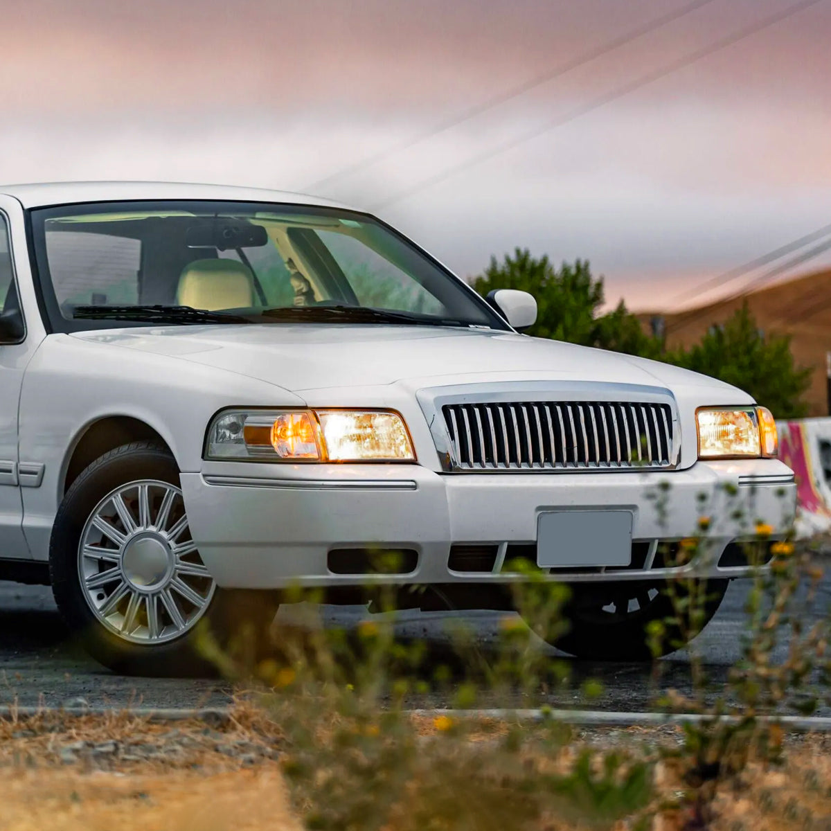 Ronnin - Compatible con Mercury Grand Marquis 2006-2011 Faros delanteros de repuesto + Conjunto de luces de esquina (Par) | Cromo