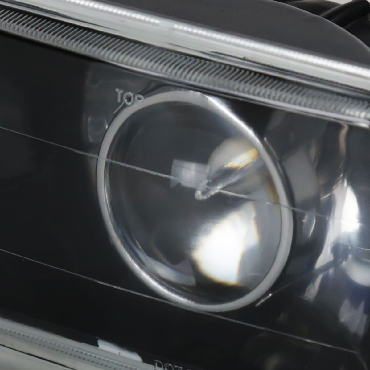 Ronnin - Fits All Vehicles with 4" X 6" Sealed Beam Projector Headlights H4651 H4652 H4656 H4666 H6545 Pair | Black