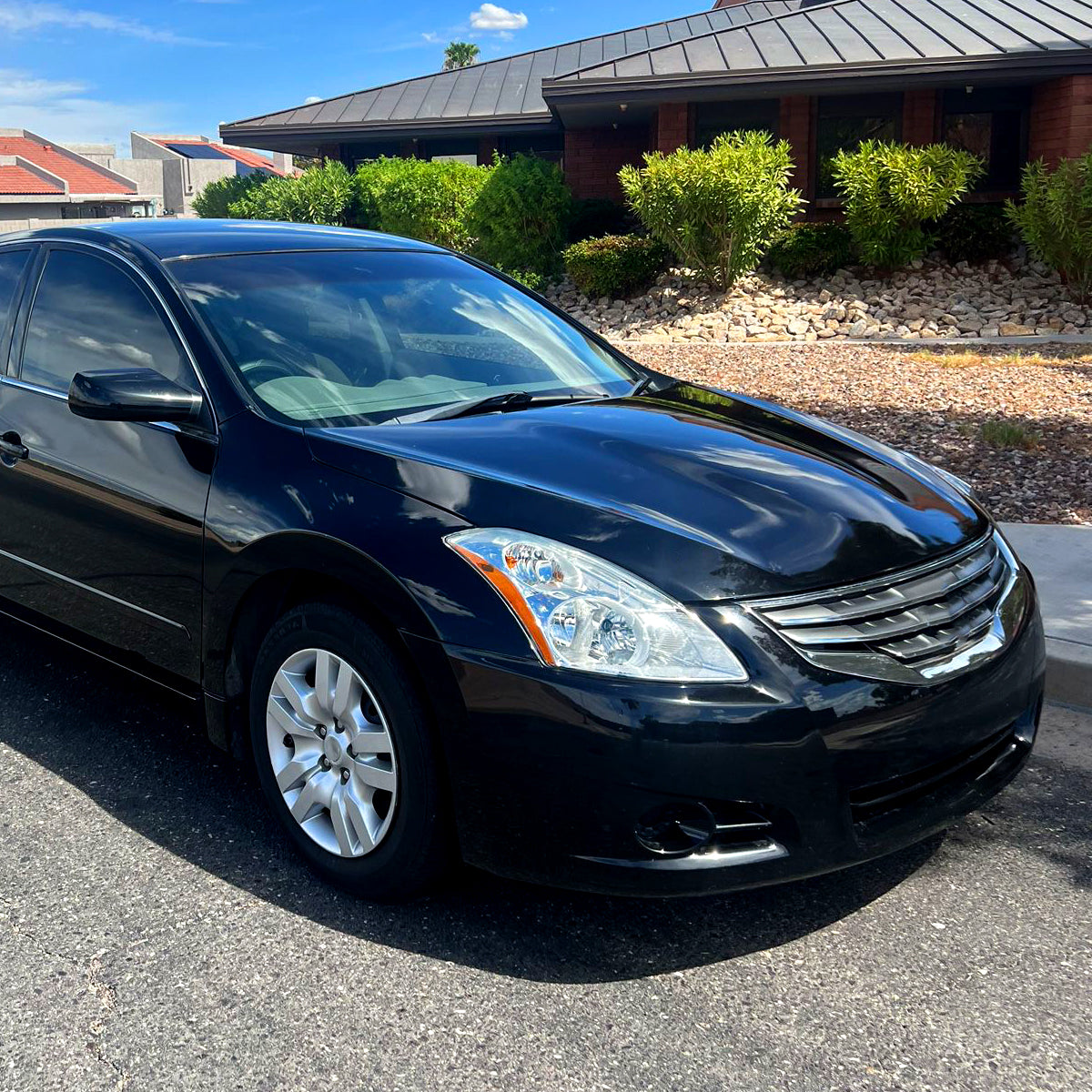 Ronnin - Fits 2010-2012 Nissan Altima Sedan Factory Replacement Halogen Headlights Assembly Pair | Chrome | Passenger Side