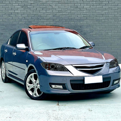 Ronnin - Fits 2004-2009 Mazda 3 Sedan 4-Door Projector Headlights Halogen Models Replacement Pair | Smoke