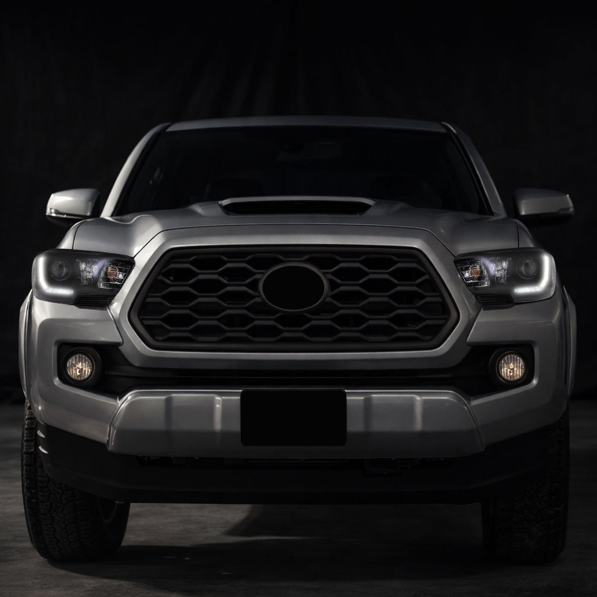 Ronnin - Conjunto de faros delanteros con proyector halógeno de tubo LED de repuesto para Toyota Tacoma 2016-2023 | Negro