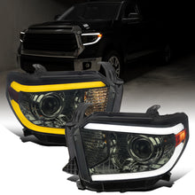 Ronnin - Compatible con Toyota Tundra 2014-2021, Luces Delanteras Tipo Proyector Halógeno Mejoradas con Señales de Giro LED Secuenciales de Doble Color (Switchback) | Par | Ahumado