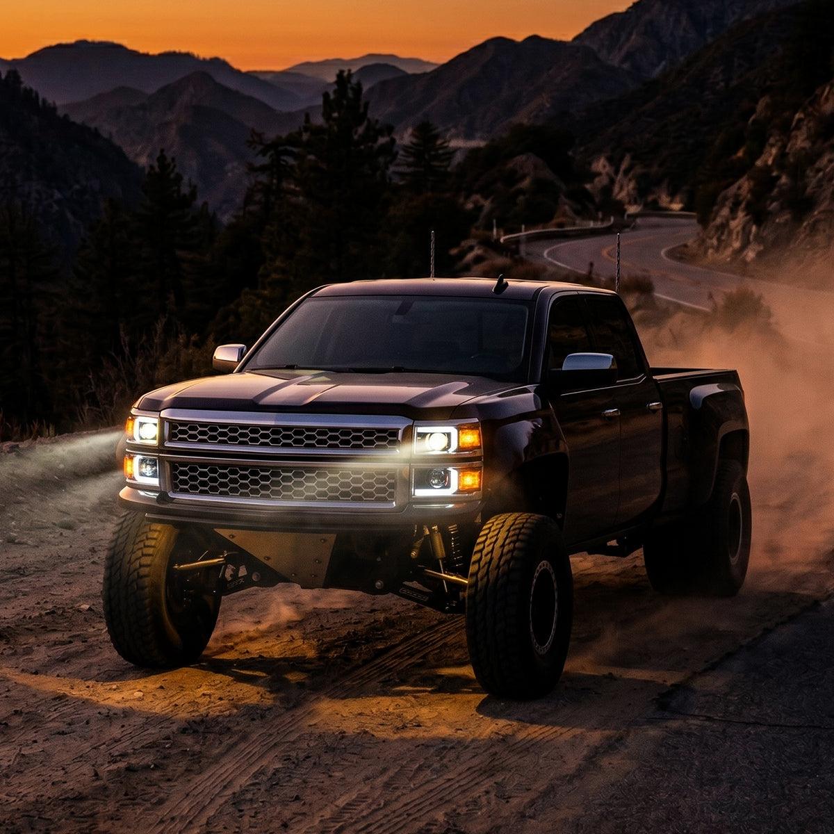 2014-2015 Chevy Silverado 1500 Upgrade LED DRL Dual Halogen Projector Headlights Pair | Chrome Trim