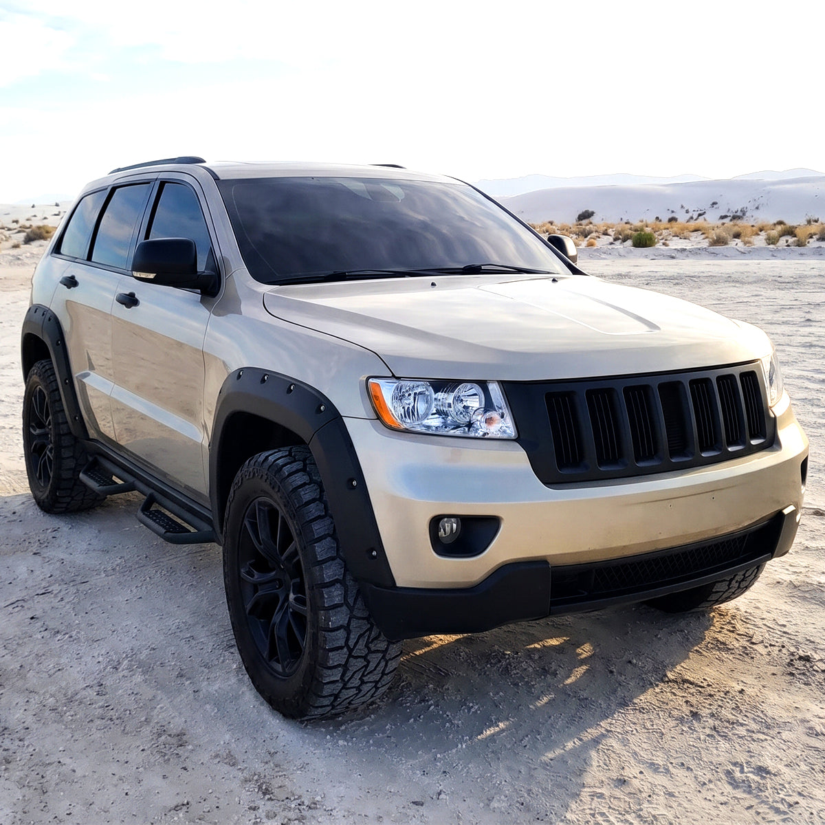 2011-2017 Jeep Grand Cherokee Headlights Pair | Chrome
