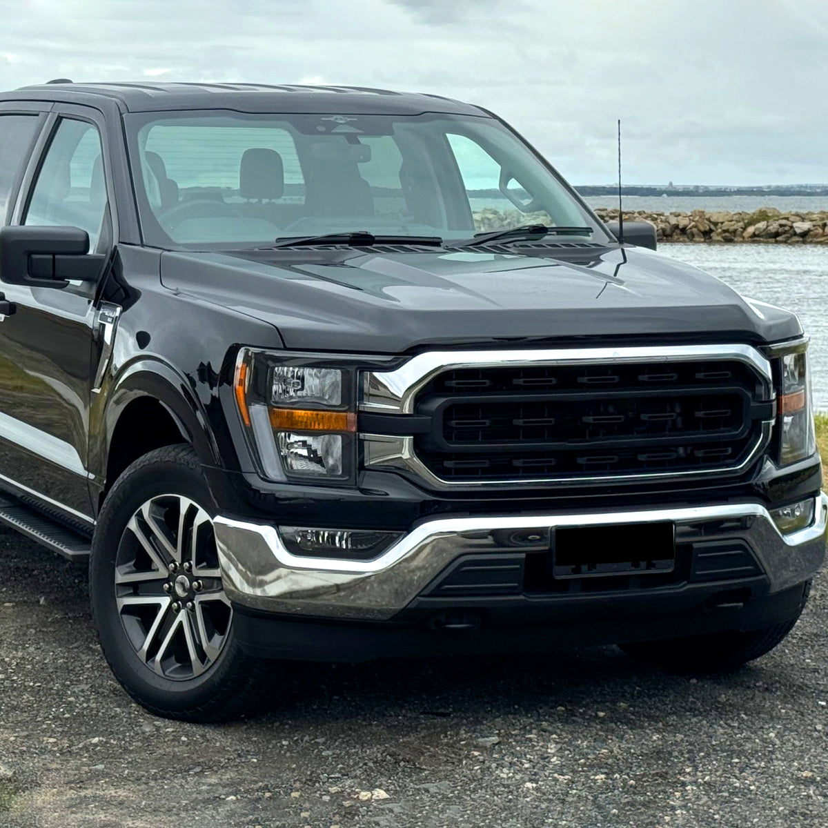 Ronnin - Fits 2021-2023 Ford F150 Halogen Headlights Factory Stock Replacement Assembly | Right Passenger Side | Black