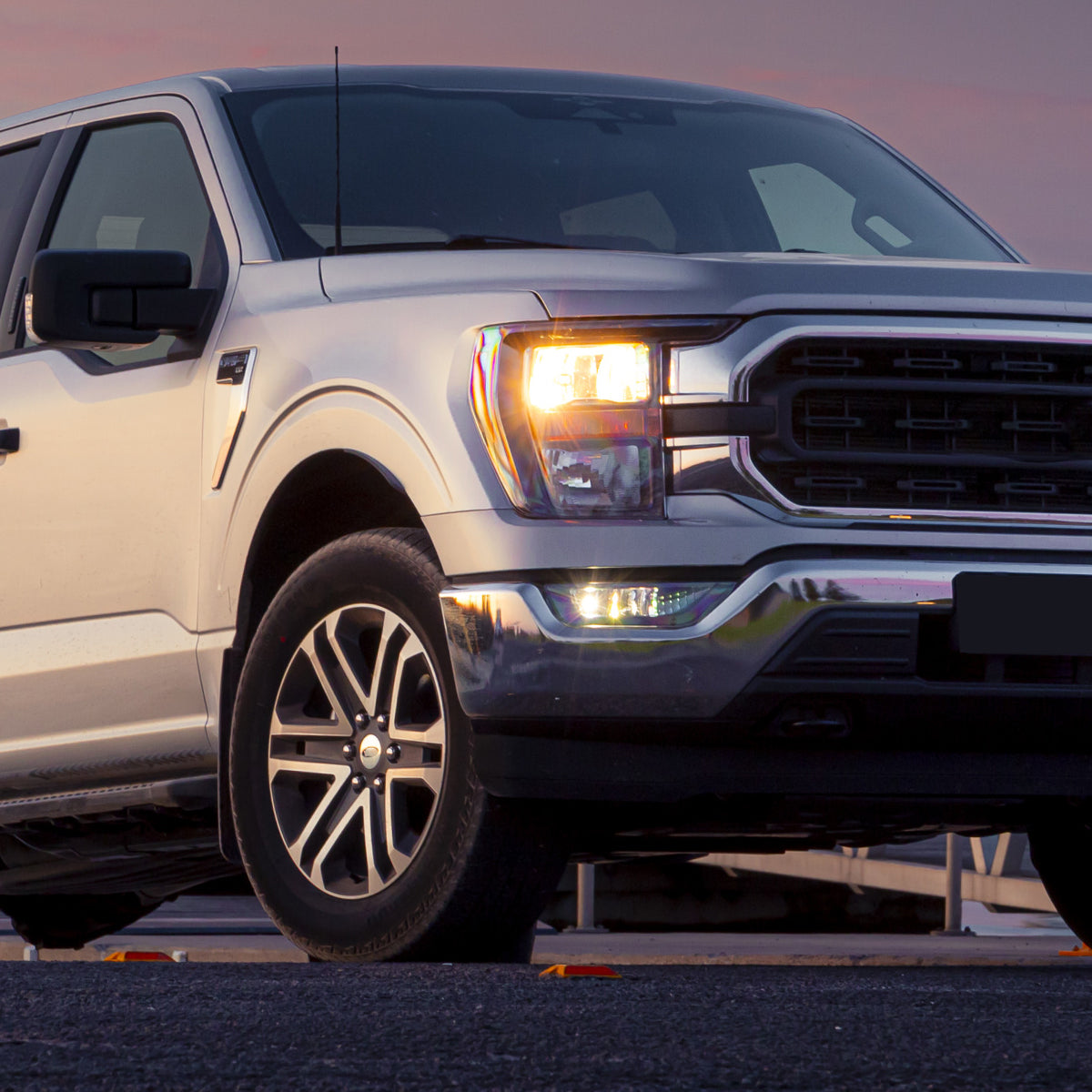 Ronnin - Fits 2021-2023 Ford F150 Halogen Headlights Factory Stock Replacement Assembly Pair | Black Smoke