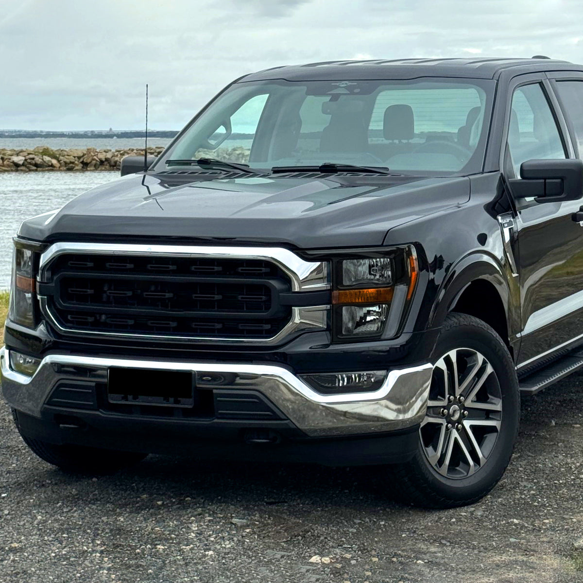 Ronnin - Fits 2021-2023 Ford F150 Halogen Headlights Factory Stock Replacement Assembly Pair | Black Smoke