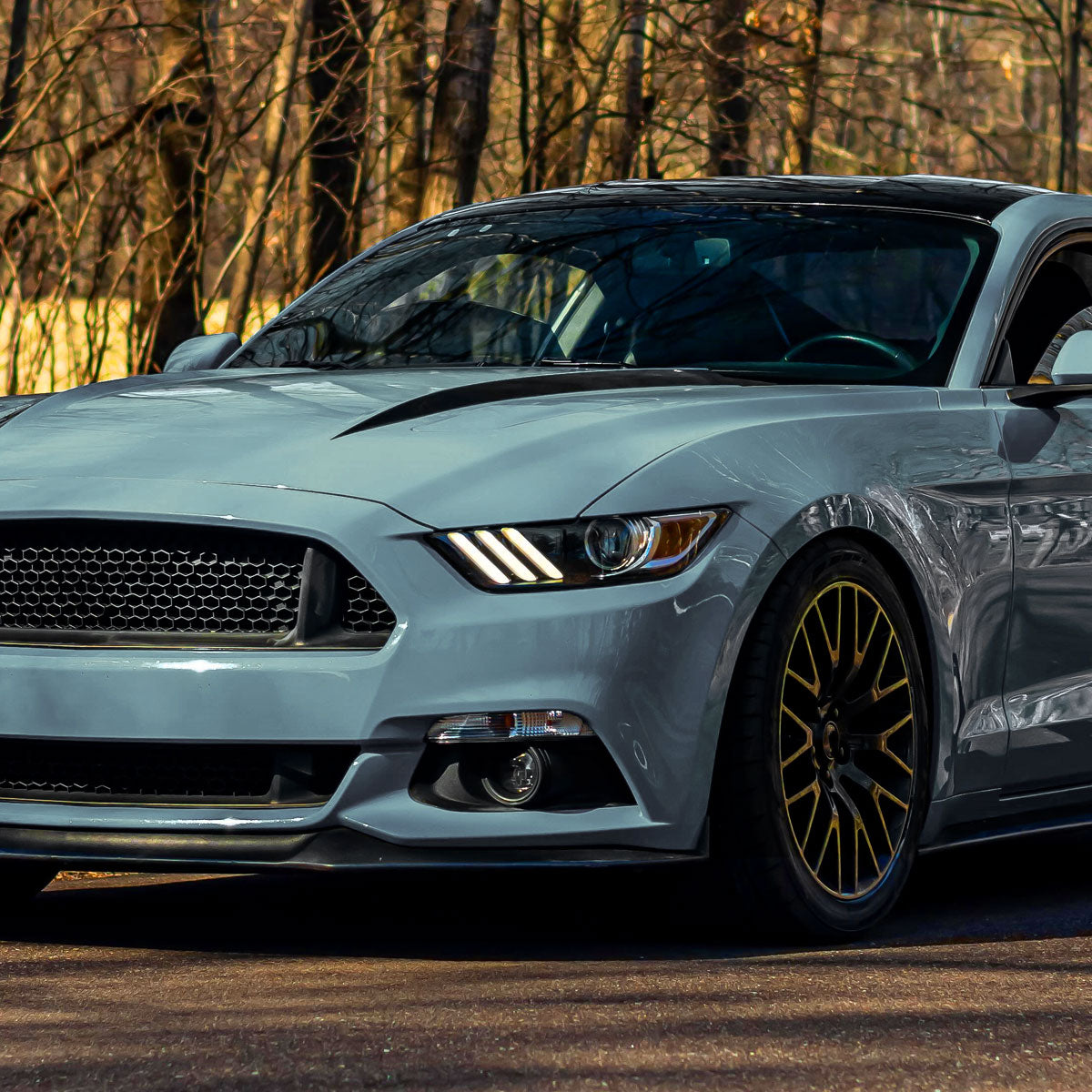 Ronnin - Fits 2015-2022 Ford Mustang Coupe Convertible HID Xenon Projector Headlights Factory Replacement Assembly Pair | Black