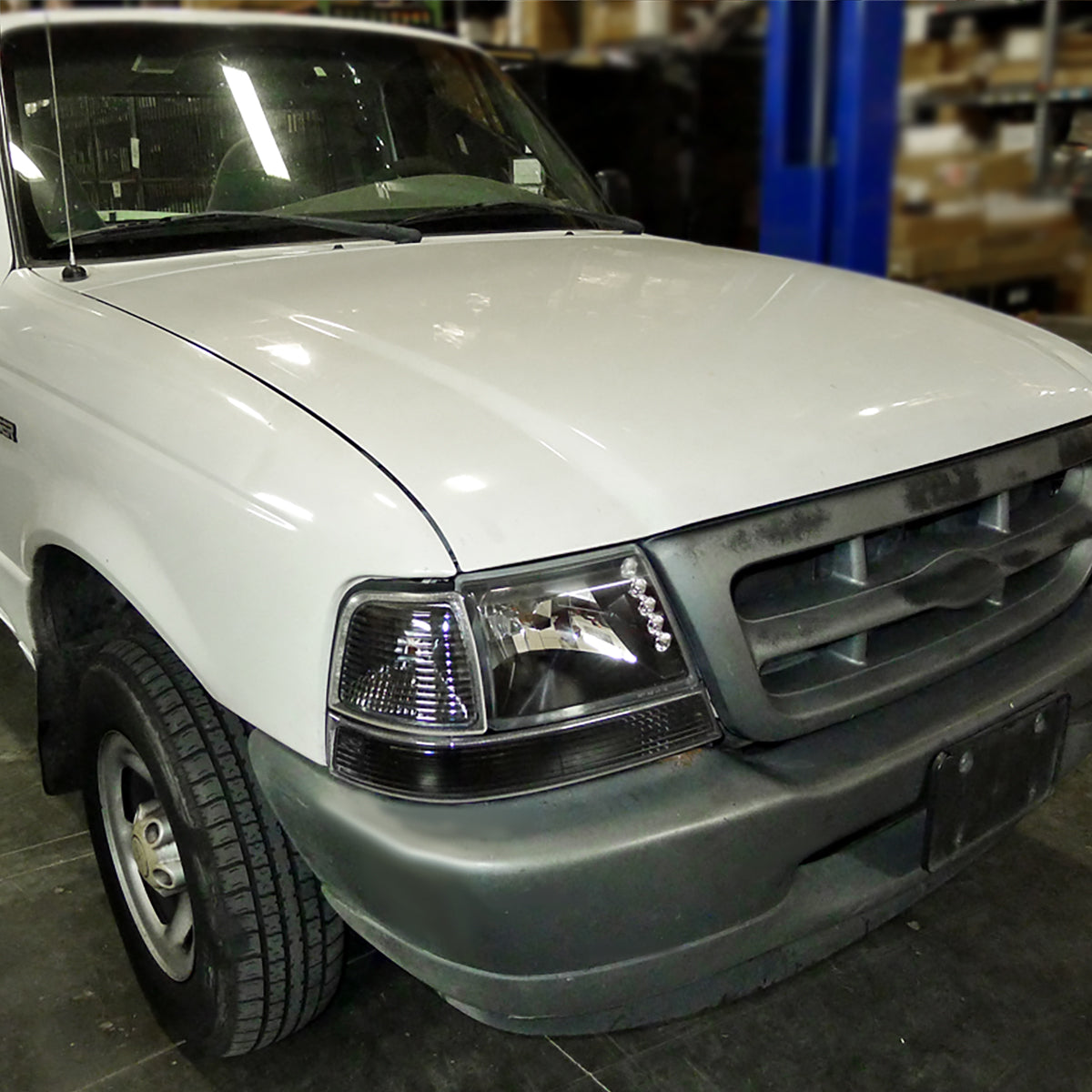 Ronnin - Compatible con Ford Ranger 1998-2000 | Juego de luces de estacionamiento de repuesto con reflectores transparentes y carcasas negras