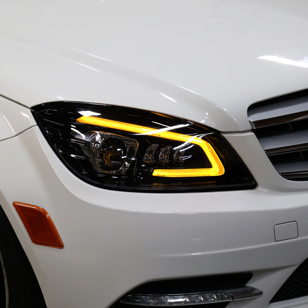 Ronnin - Fits 2008-2011 Mercedes Benz W204 C-Class Full LED Projector Headlights Sequential Signal + Animated Startup Effect Assembly Pair | Black Smoke