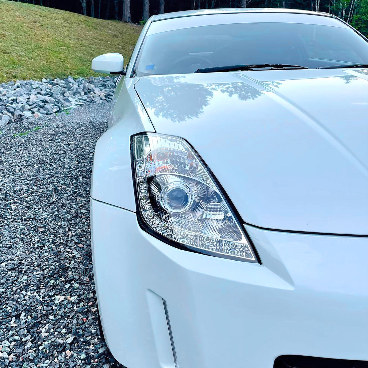 Ronnin - Fits 2006-2009 Nissan 350Z Upgraded LED Strip HID Xenon Projector Headlights Assembly Pair | Chrome