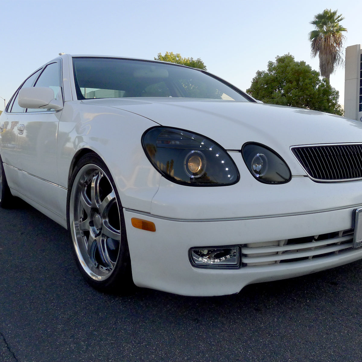 Ronnin - Fits 1998-2005 Lexus GS300 GS400 GS430 Upgraded Replacement Halogen Projector Headlights LED Dual Halo Rims Running Lights Assembly Pair | Black Smoke