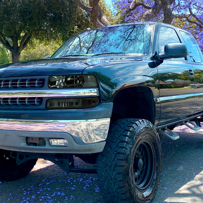 Ronnin - Fits 1999-2002 Chevy Silverado 2000-2006 Tahoe Suburban 1500 2500 Factory Replacement Bumper Turn Signal Lights Assembly Pair | Smoke