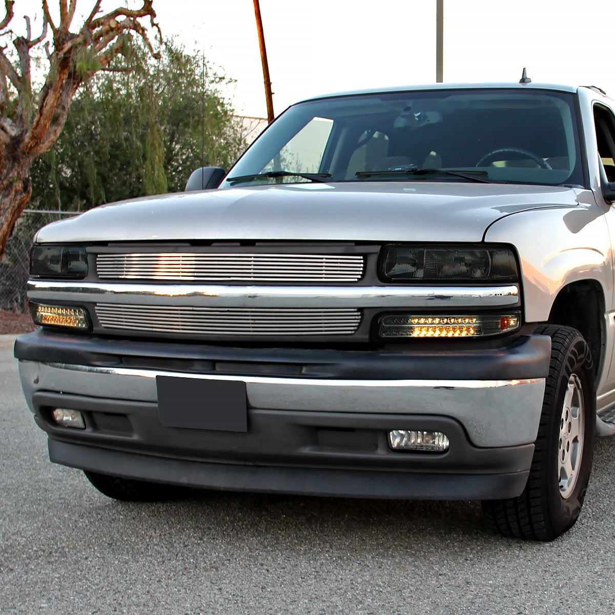 Ronnin - Fits 1999-2002 Chevy Silverado 1500 2500 3500 2000-2006 Tahoe Suburban 1500 2500 Full LED Bumper Turn Signal Lights Assembly Pair | Smoke