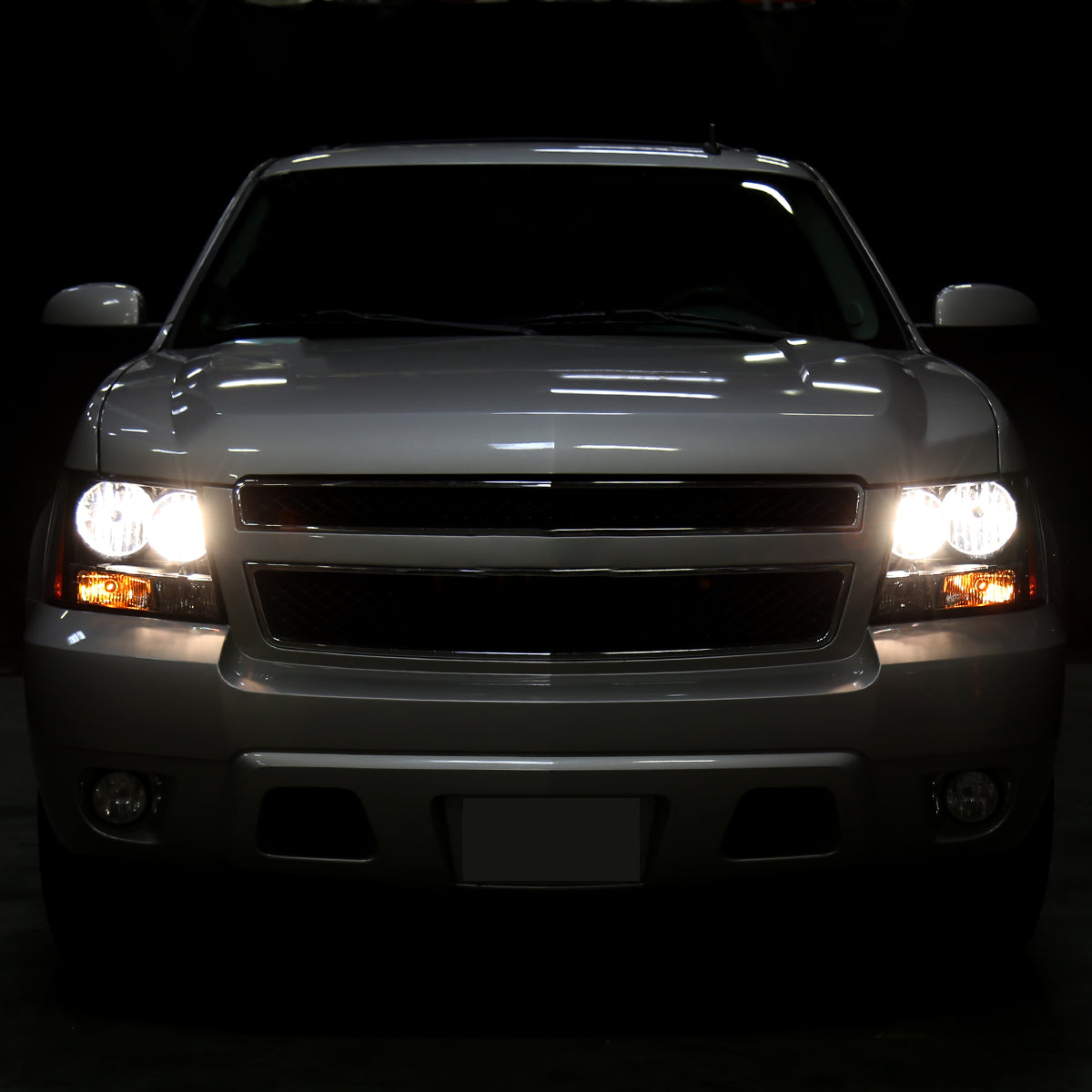 Ronnin - Fits 2007-2014 Chevy Avalanche Tahoe Suburban Factory Replacement Headlights  Assembly Pair | Black