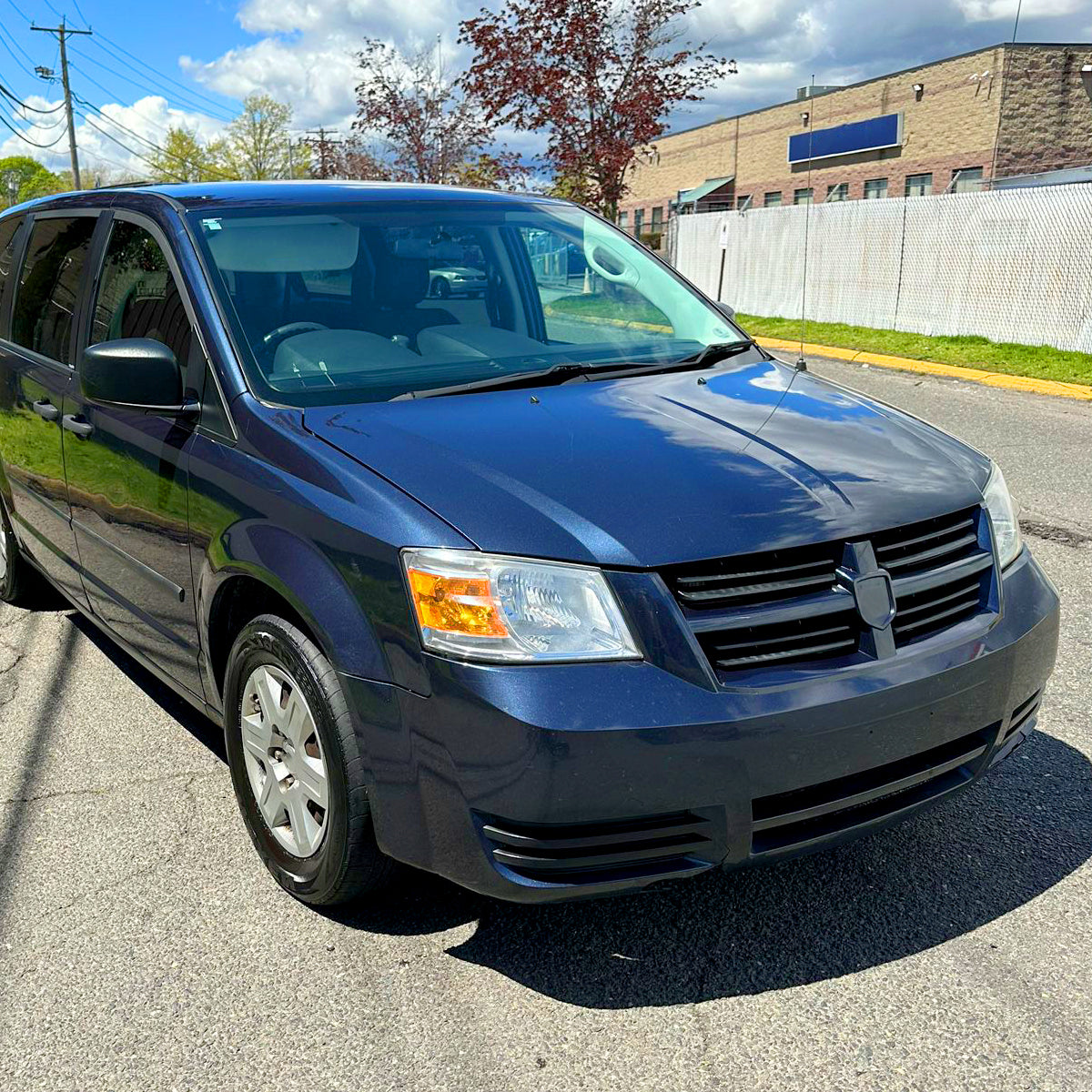 Ronnin - Compatible con Dodge Grand Caravan 2008-2010 Juego de faros delanteros de repuesto | Cromado