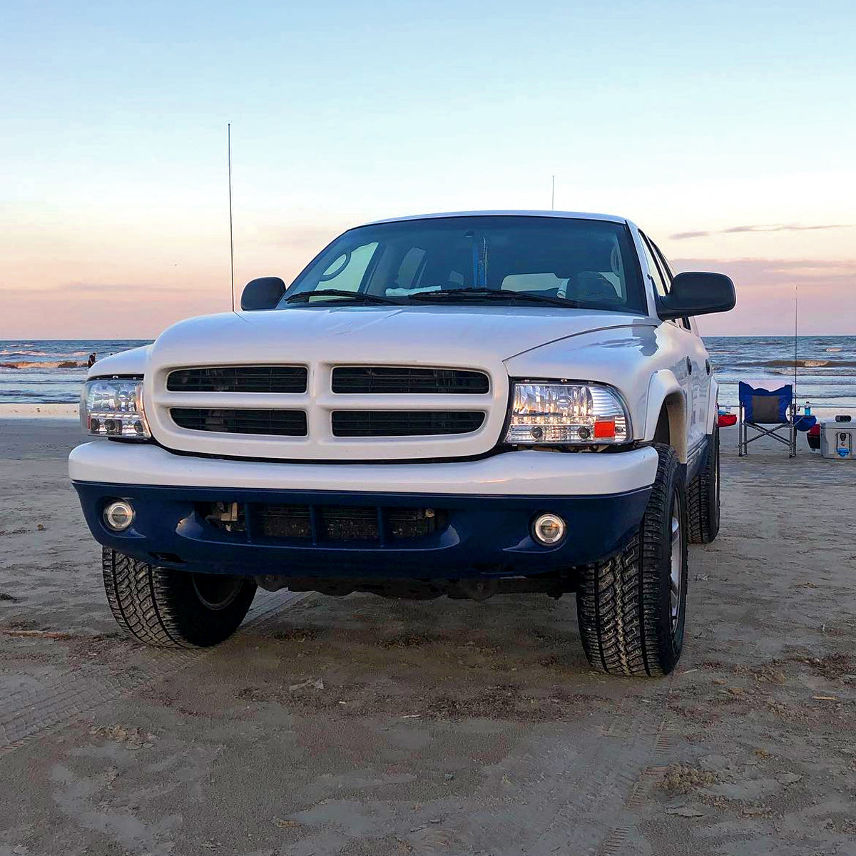 Ronnin - Fits 1997-2004 Dodge Dakota 1998-2003 Durango Upgraded Replacement LED Running Lights Headlights Assembly Pair | Chrome