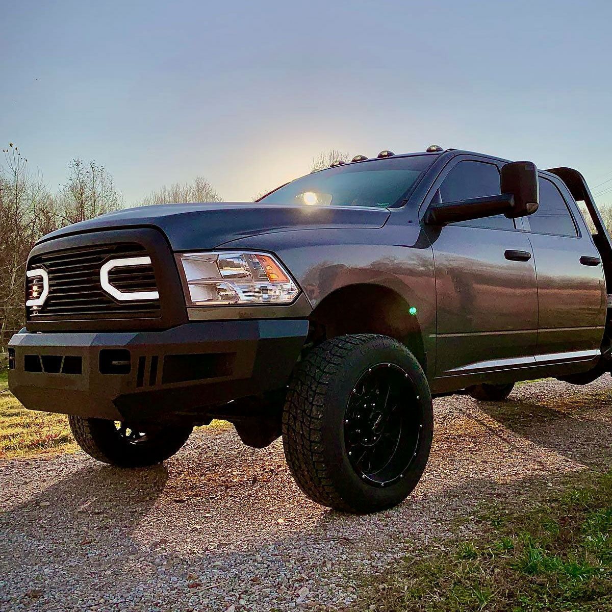 Ronnin - Fits 2009-2018 Ram 1500 2500 3500 2019-2024 Ram 1500 Classic Factory Replacement Dual Quad Headlights Assembly Pair | Chrome