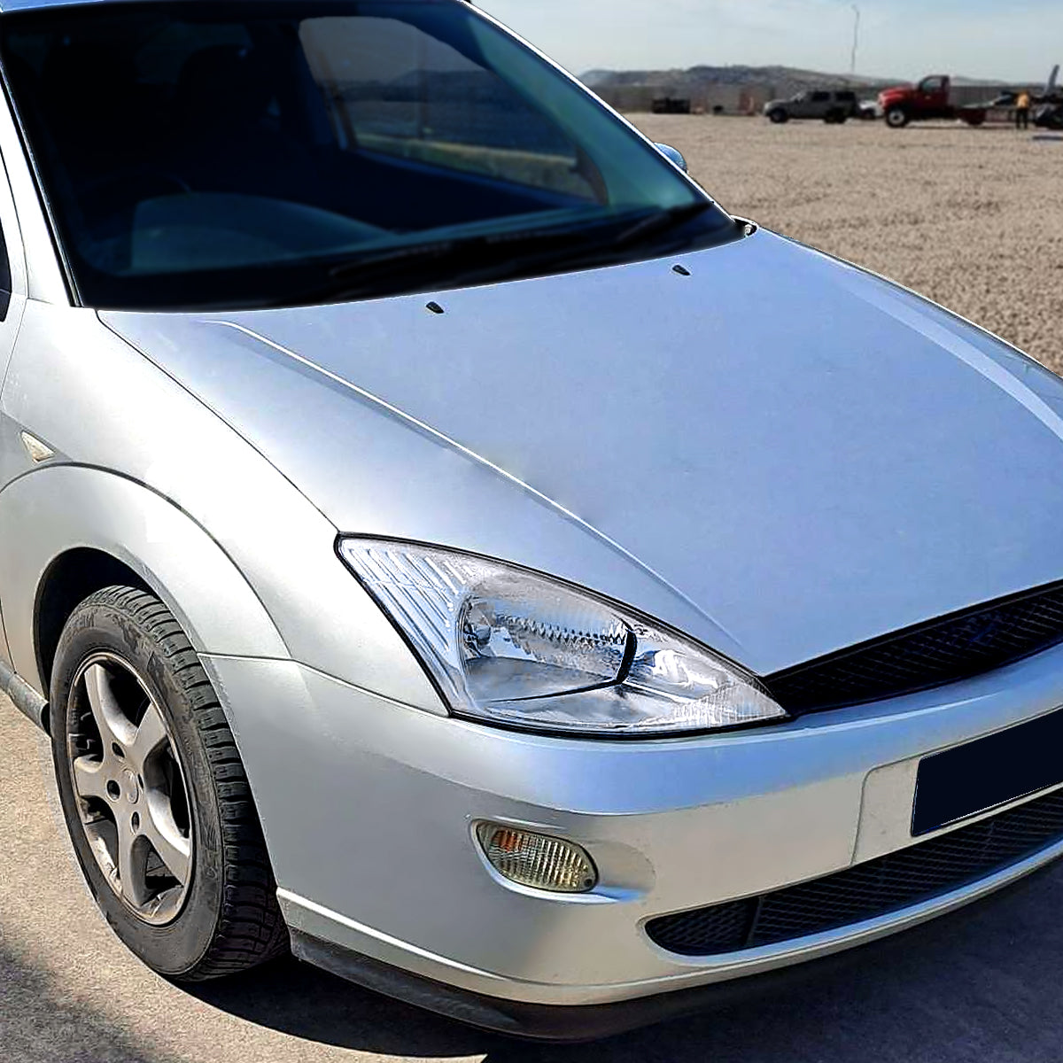 Ronnin - Conjunto de faros delanteros halógenos de repuesto para Ford Focus 2000-2004, par | Cromo