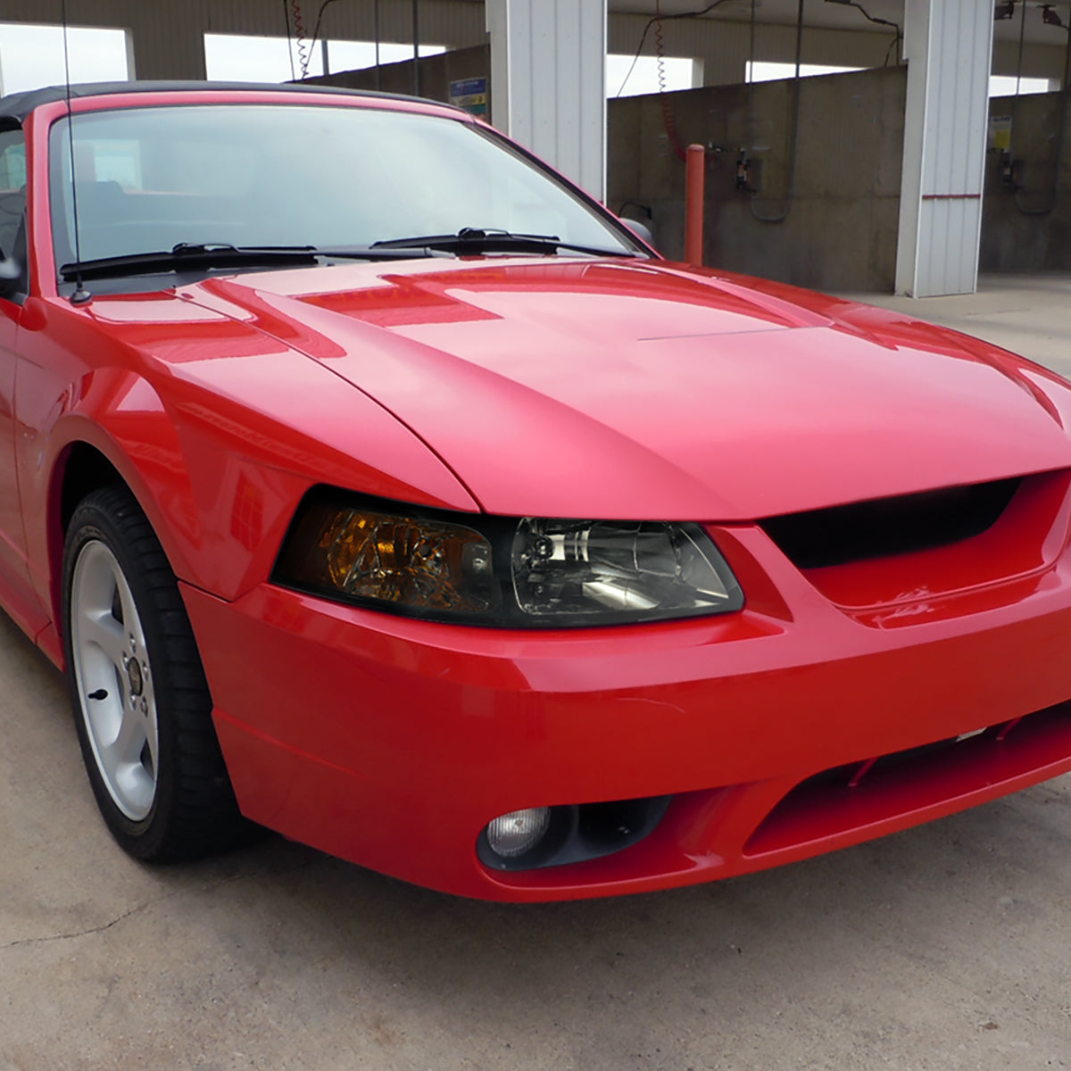 Ronnin - Fits 1999-2004 Ford Mustang Factory Replacement Headlights Assembly Pair | Smoke