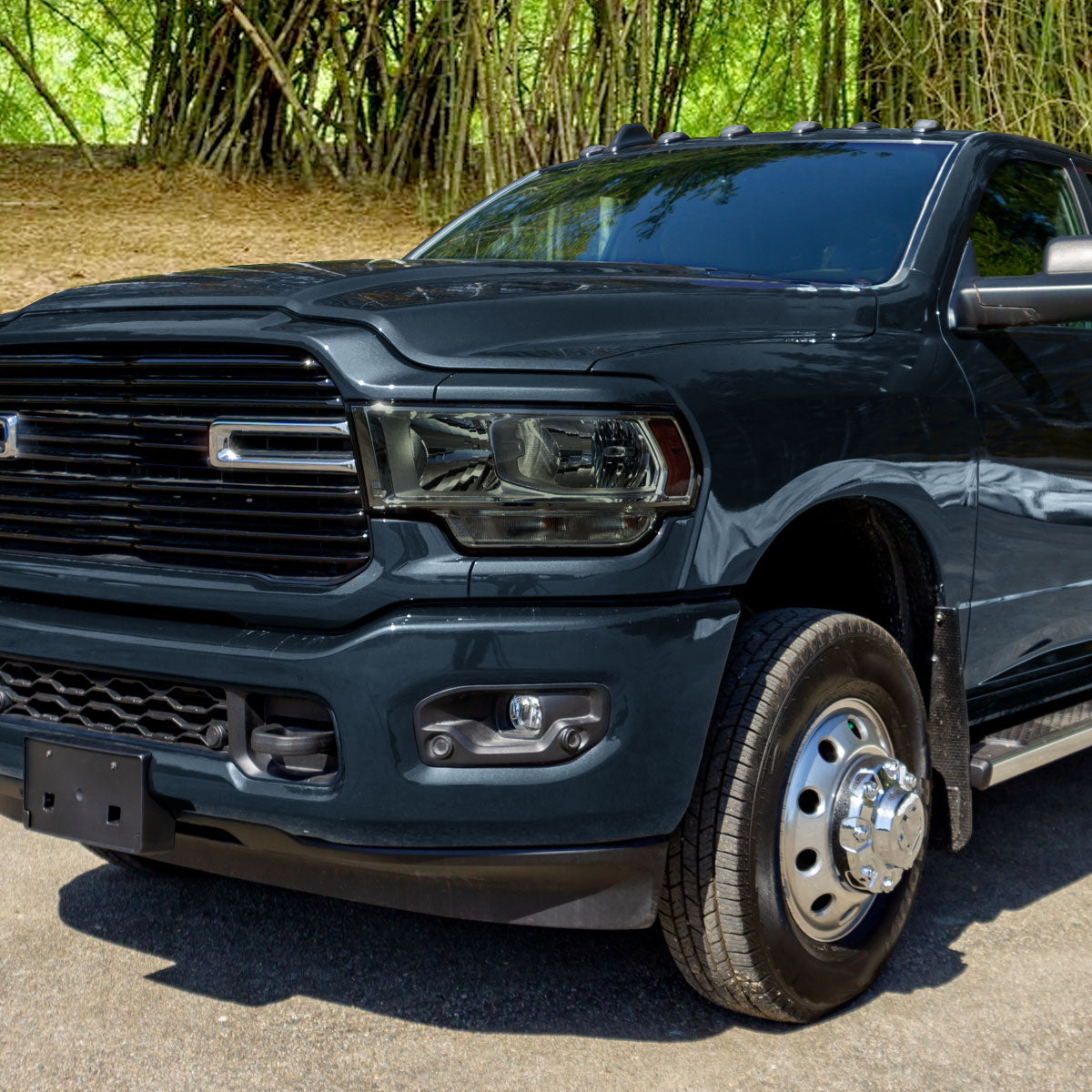 Ronnin - Fits 2019-2024 Ram 2500 3500 4500 5500 Factory Replacement Halogen Headlights Assembly Pair | Smoke