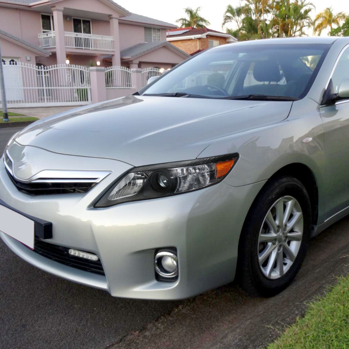 Ronnin - Compatible con el par de reemplazo de faros delanteros de proyector Toyota Camry EE. UU. 2010-2011 | Negro