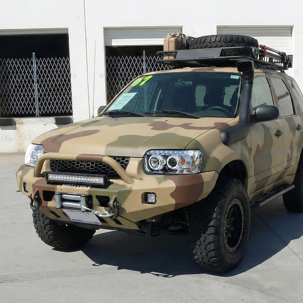 Ronnin - Compatible con Ford Escape 2005-2007, juego de faros proyectores LED de doble halo y reemplazo de ensamblaje | Cromo