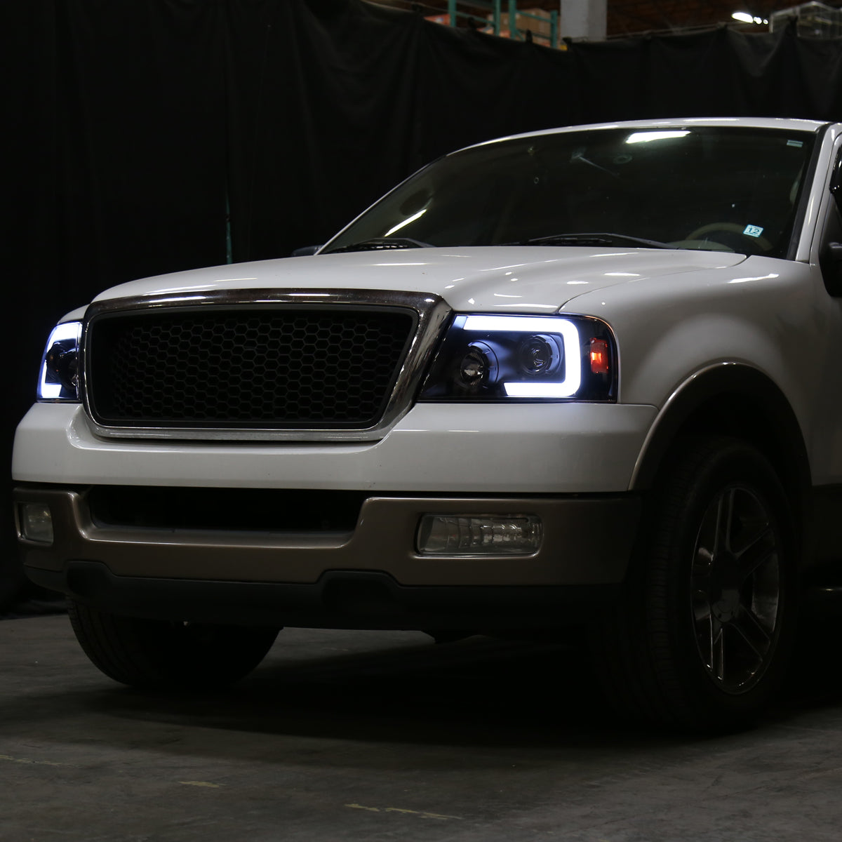 Ronnin - Fits 2004-2008 Ford F150 2006-2008 Lincoln Mark LT Upgraded LED Switchback Sequential Turn Signal Projector Headlights Assembly Pair | Black Smoke