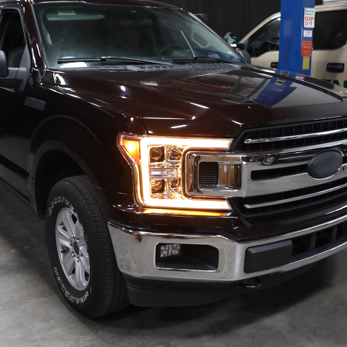 Ronnin - Fits 2018-2020 Ford F150 Halogen Dual Projector Headlights LED DRL Switchback Sequential Turn Signal With 3 Lighting Patterns Assembly Pair | Chrome