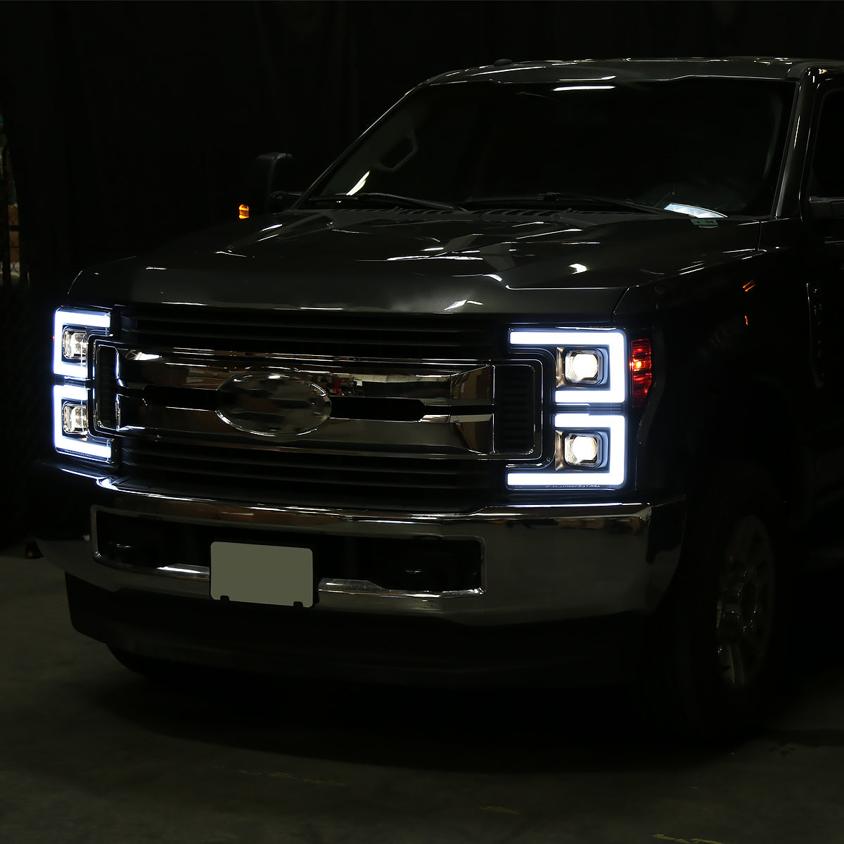 Ronnin - Fits 2017-2019 Ford F250 F350 F450 F550 Super Duty Upgraded LED Switchback Turn Signal Dual Halogen Projector Headlights Assembly Pair | Black