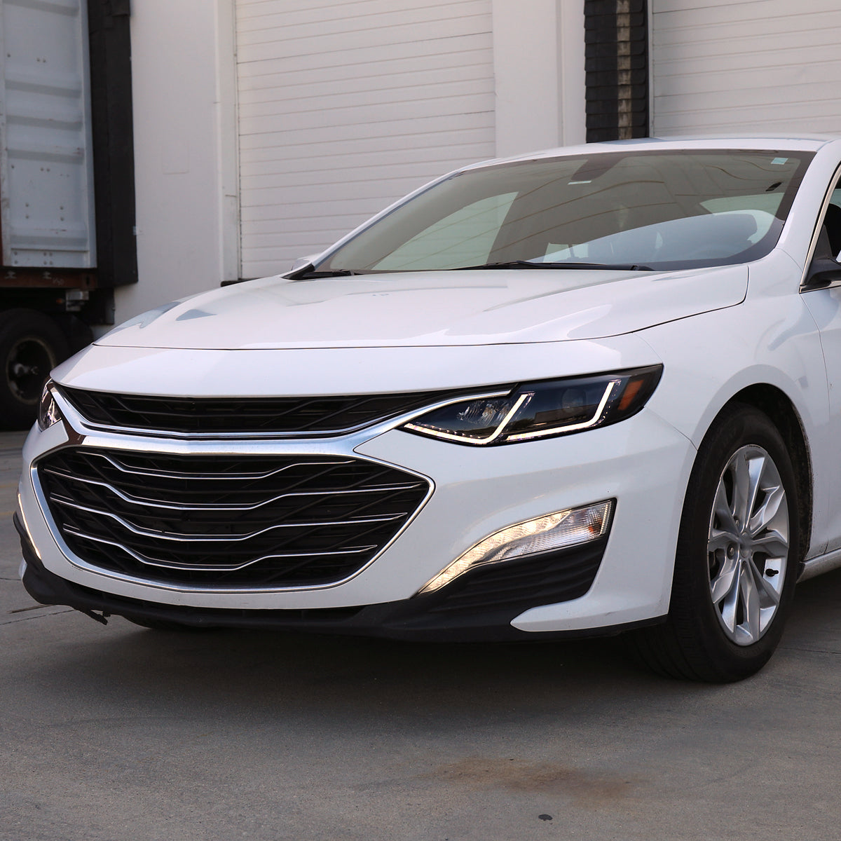 Ronnin - Fits 2019-2024 Chevy Malibu Halogen Projector Headlights Switchback LED Sequential Turn Signal + Animated Startup Effect Pair | Black Smoke