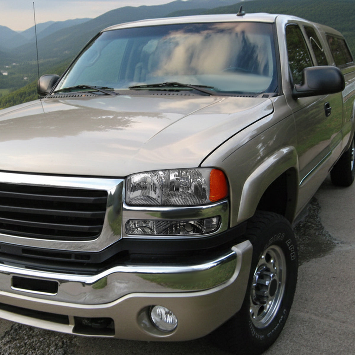 Ronnin - Compatible con GMC Sierra 1999-2007, Yukon 2000-2006, conjunto de faros delanteros y luces de parachoques de repuesto mejorados, par | Cromado
