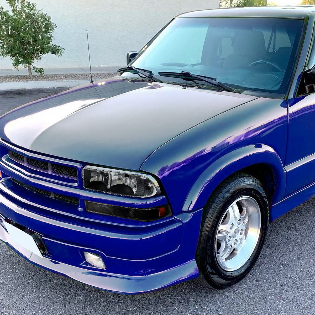 Ronnin - Fits 1998-2004 Chevy Blazer S10 Pickup Factory Replacement Headlights + Bumper Lamps Assembly Pair | Black