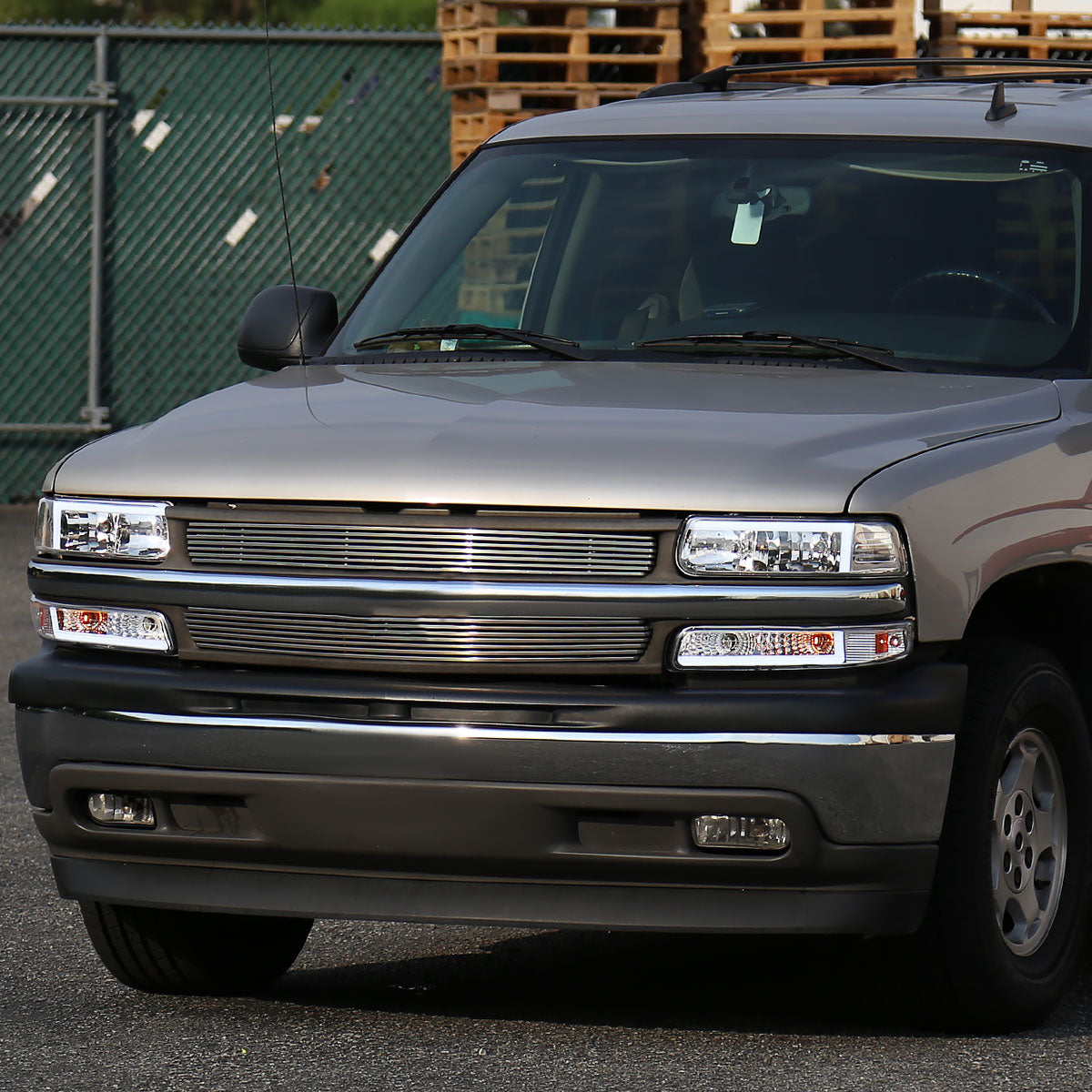 Ronnin - Fits 1999-2002 Silverado 2000-2006 Suburban Tahoe LED Tube Headlights + Bumper Parking Signal Lamps Assembly Pair | Chrome