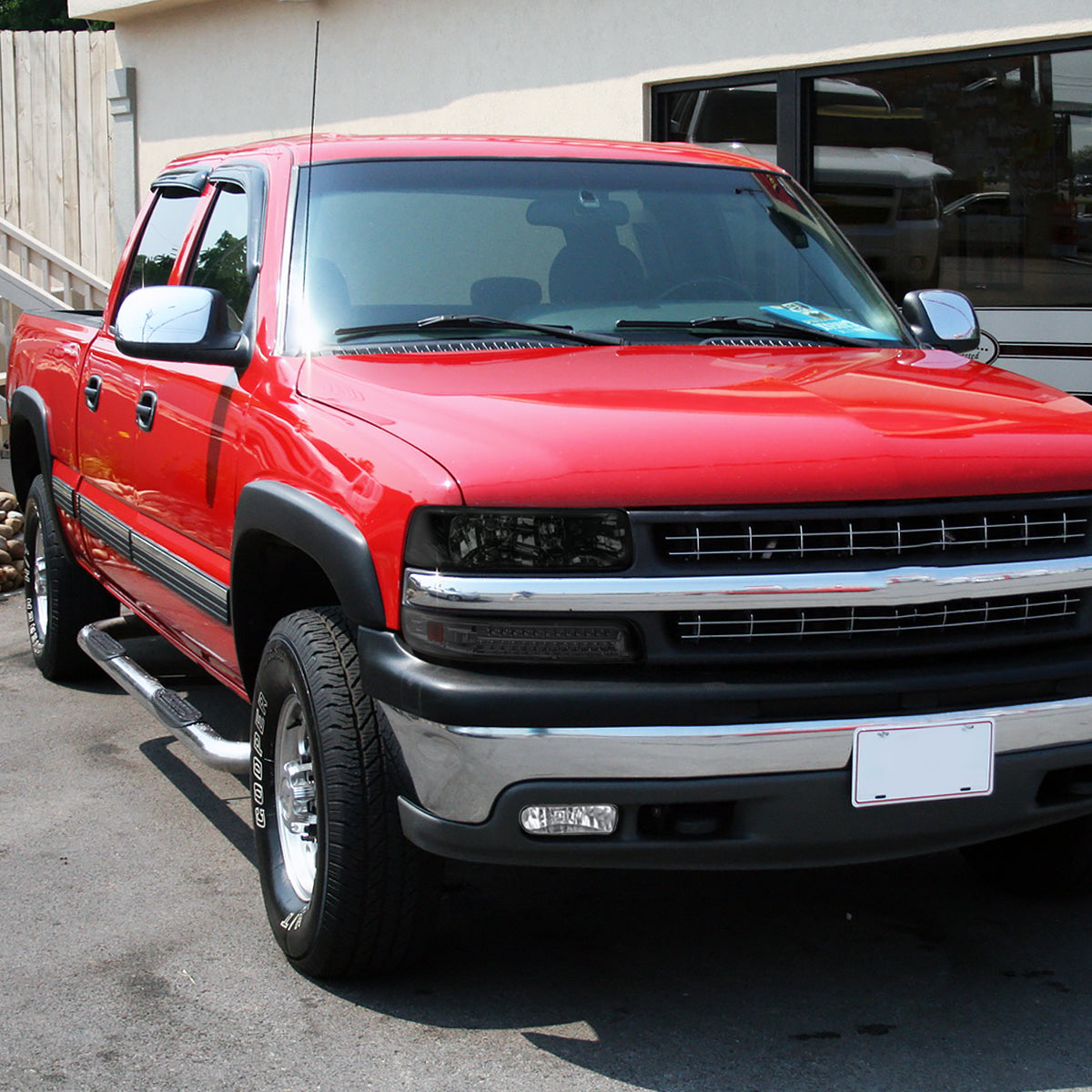 Ronnin - Compatible con Chevy Silverado Suburban 1500 2500 Tahoe 1999-2006 Faros Delanteros + Actualización LED Señal de Giro DRL Conjunto de Luces de Parachoques Par | Ahumado