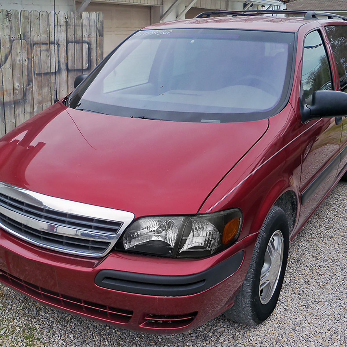 Ronnin - Compatible con Chevy Venture 1997-2005  Juego de montaje de faros halógenos de repuesto + luces de esquina | Negro