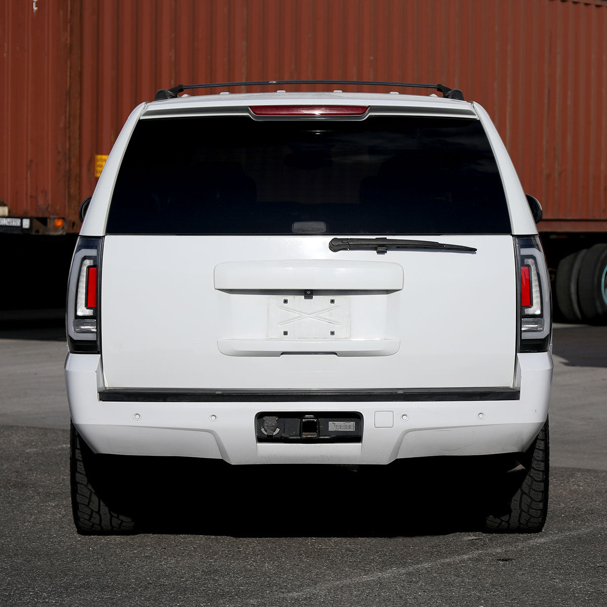Ronnin - Fits 2007-2014 Chevy Tahoe Suburban GMC Yukon Denali XL Tail Lights LED Integrated Brake and Sequential Turn Signals + Animated Startup Effect Assembly Pair | Black | White Tube