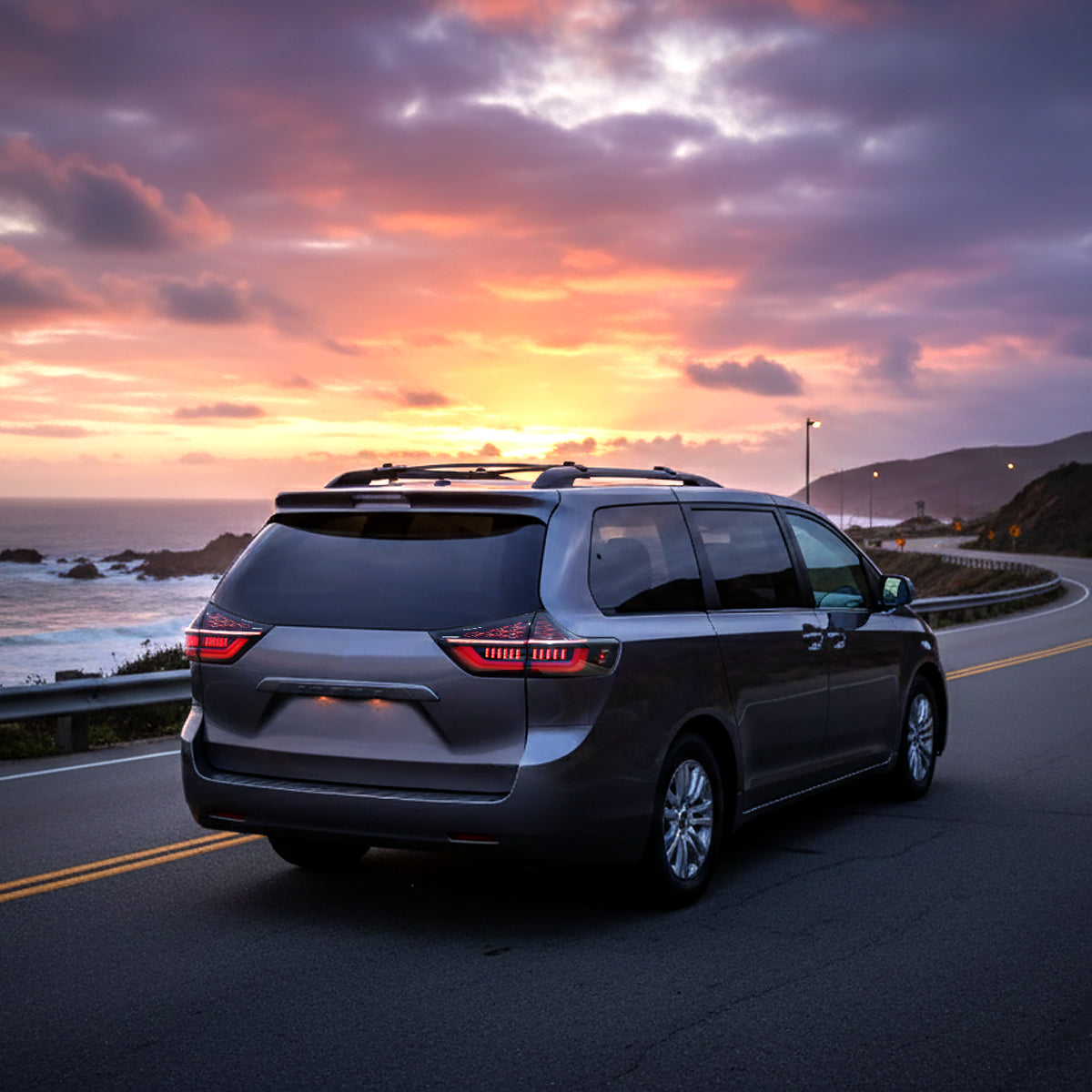 Ronnin - Se adapta a Toyota Sienna 2011-2014, actualización de luces traseras LED completas, intermitentes secuenciales + montaje de arranque animado, par | Negro