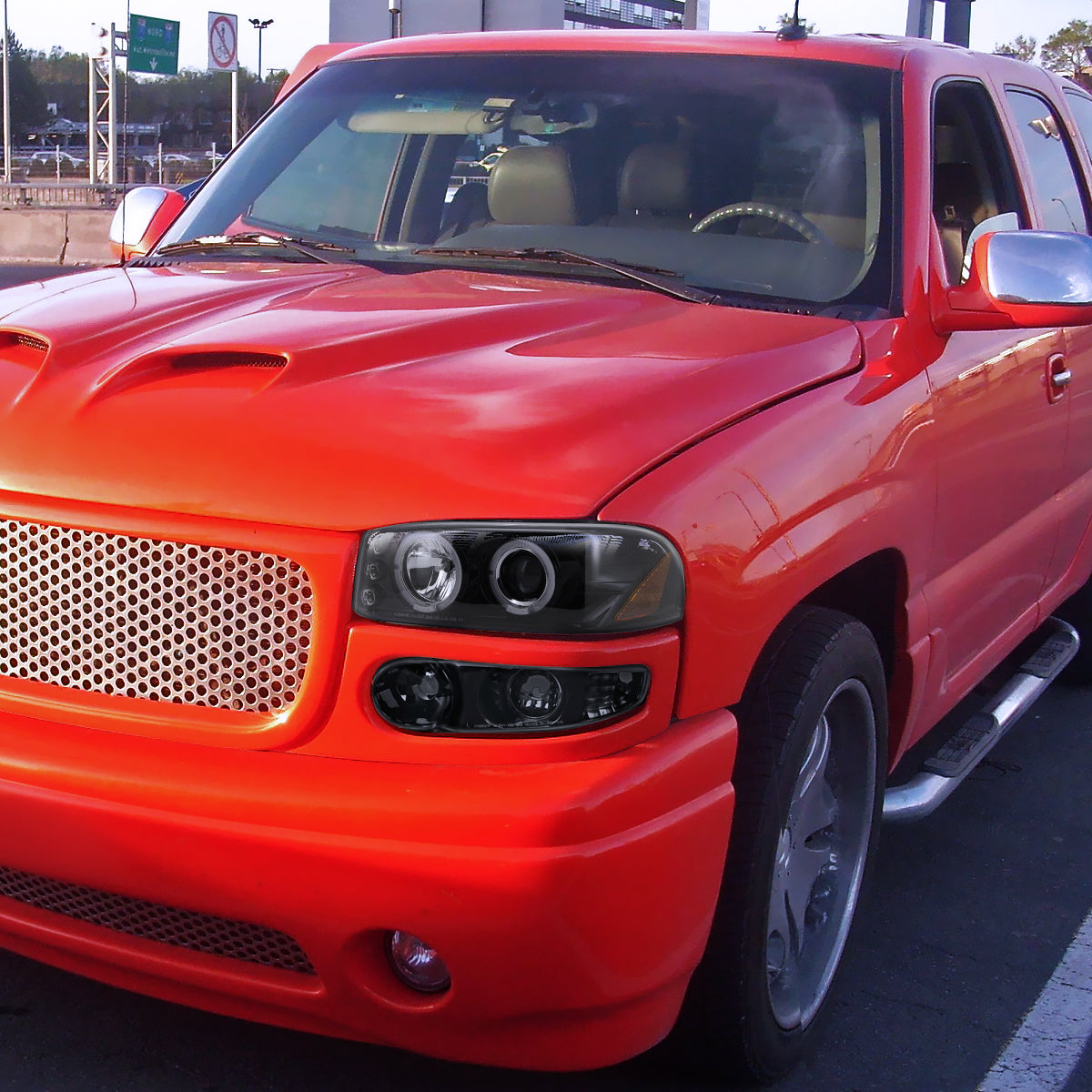 Ronnin - Fits 2000-2007 GMC Sierra Yukon XL Denali Bumper Turn Signal Lights  Replacement Pair | Black Smoke