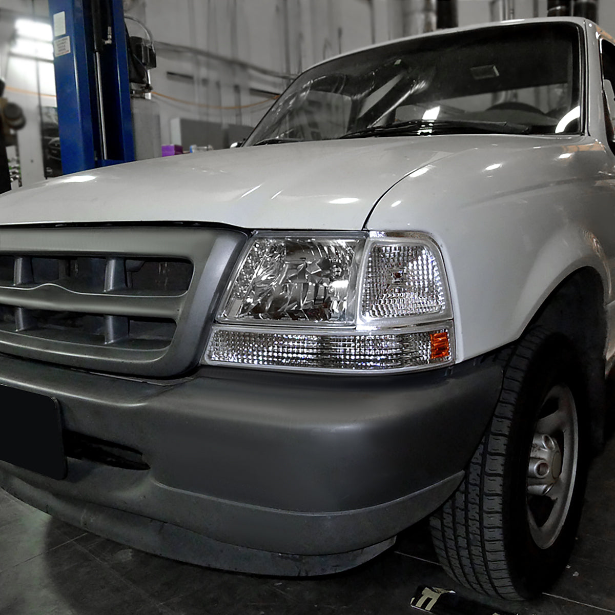 Ronnin - Conjunto de faros delanteros LED de repuesto mejorados para Ford Ranger 1998-2000 | Cromado