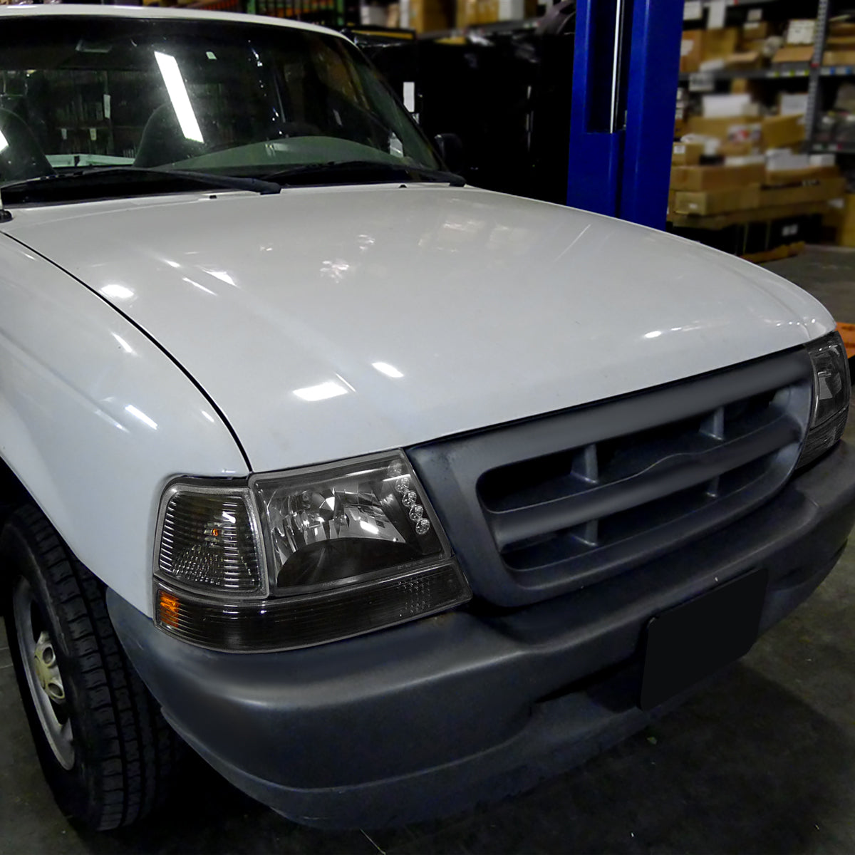 Ronnin - Se adapta a Ford Ranger 1998-2000, luces de circulación diurna LED mejoradas, conjunto de faros delanteros (par) | Negro